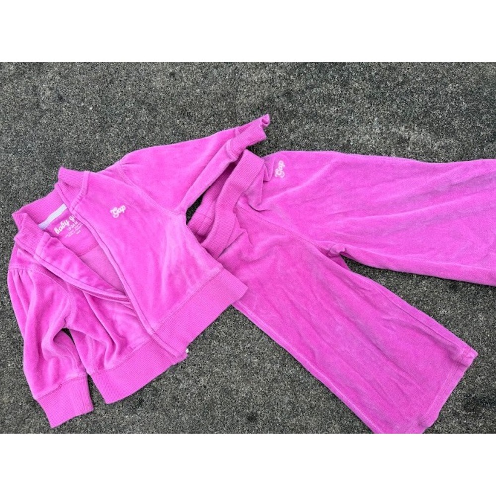 Y2K Barbiecore Baby Gap Tracksuit 18-24M Pink Velour Hoodie Pants Set